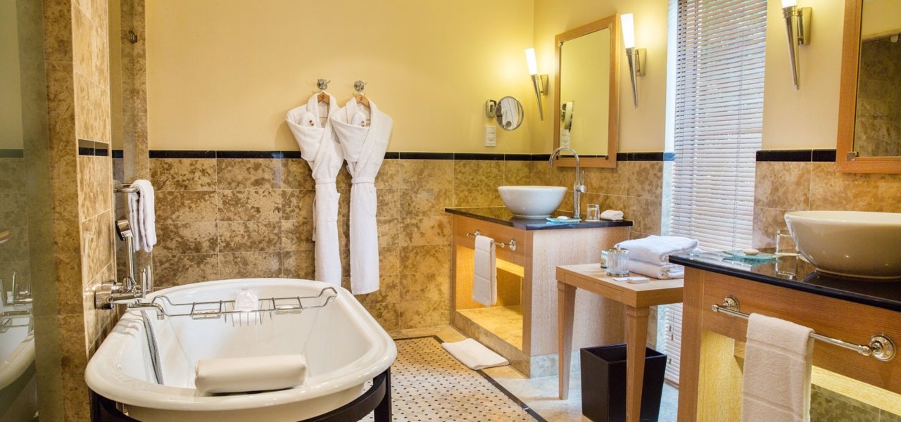 Premier Villa - bathroom